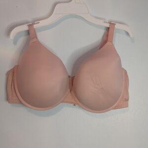 Victoria’s Secret PINK Wear Everywhere Push Up Bra